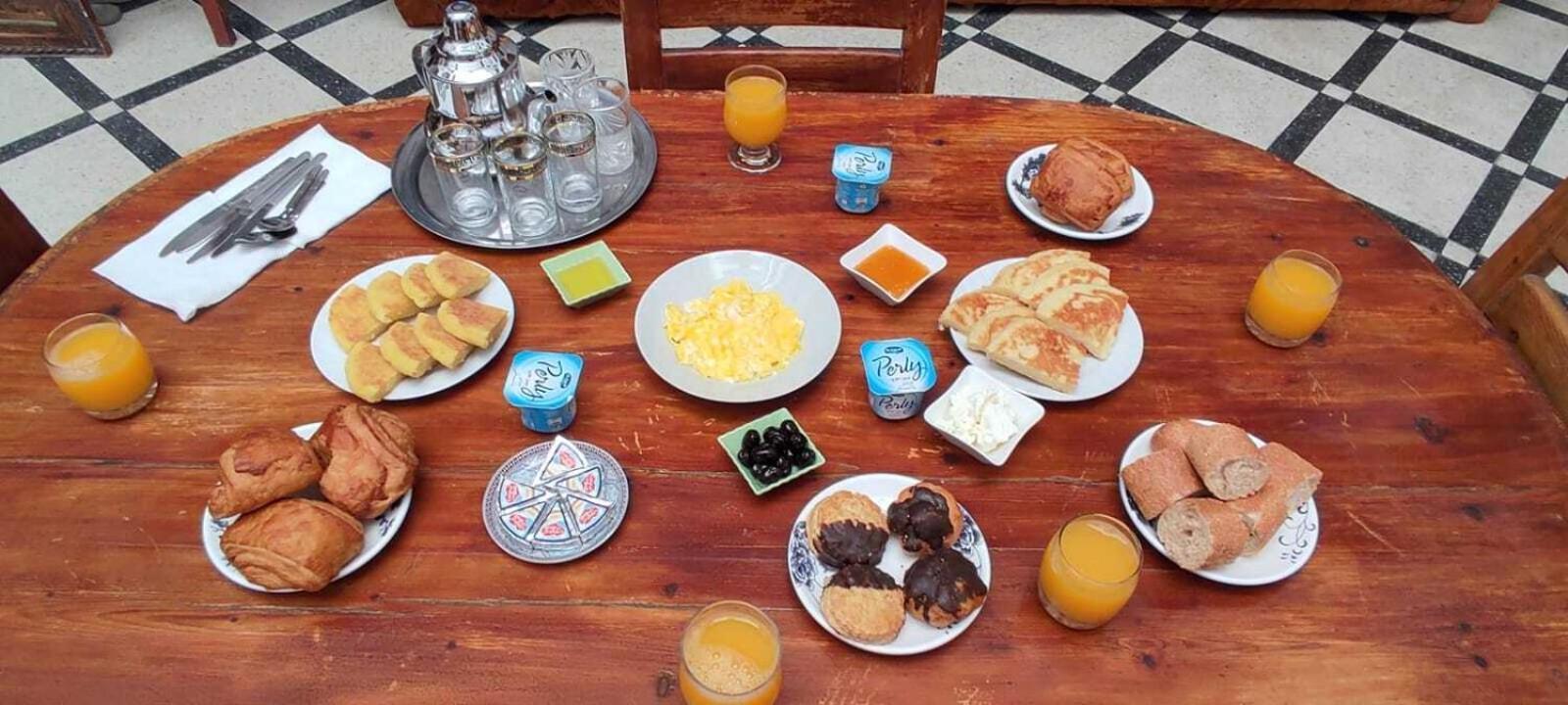 Dar Ahl Tadla Hotell Fès Eksteriør bilde