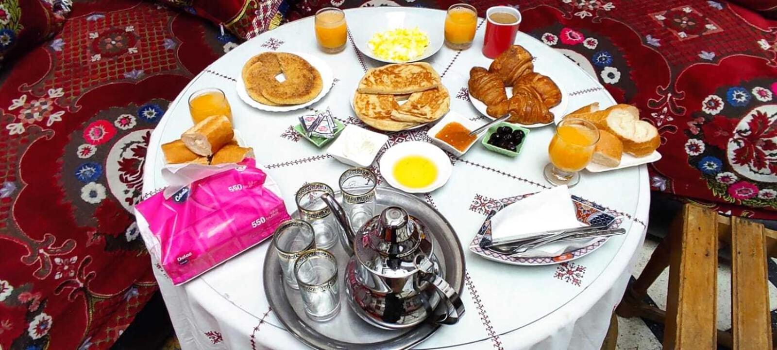 Dar Ahl Tadla Hotell Fès Eksteriør bilde