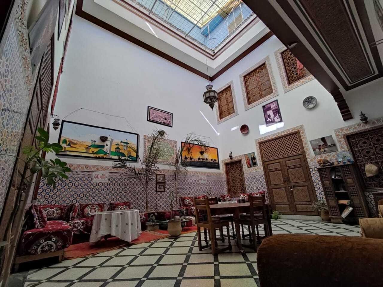 Dar Ahl Tadla Hotell Fès Eksteriør bilde