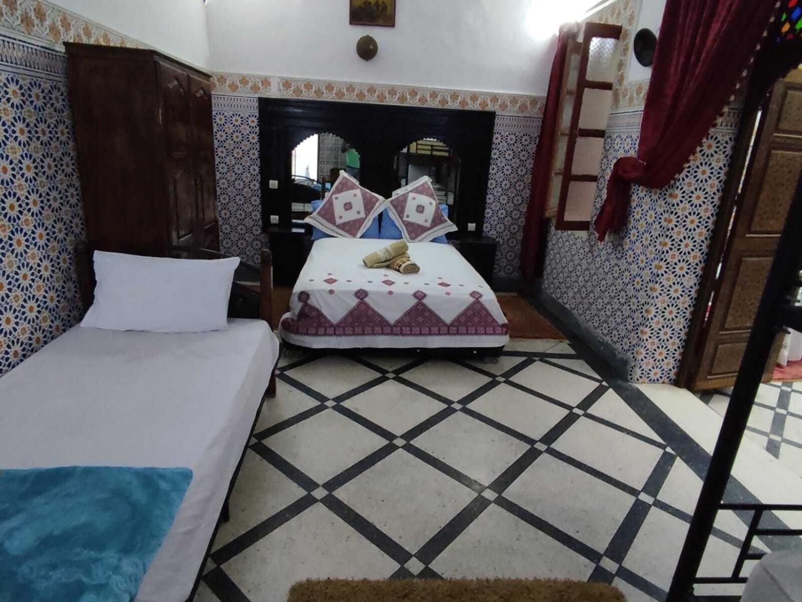 Dar Ahl Tadla Hotell Fès Eksteriør bilde