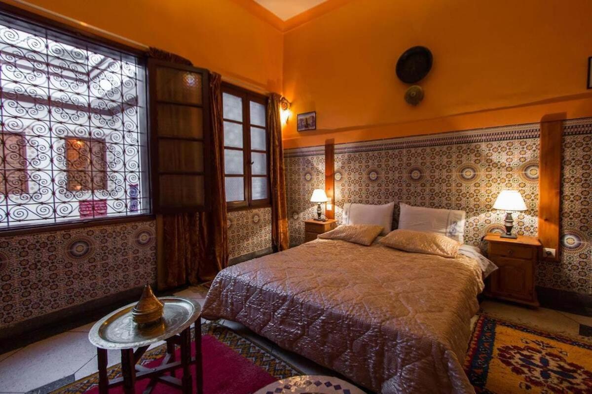 Dar Ahl Tadla Hotell Fès Eksteriør bilde